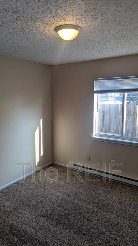 Building Photo - 721 Peachtree Pl