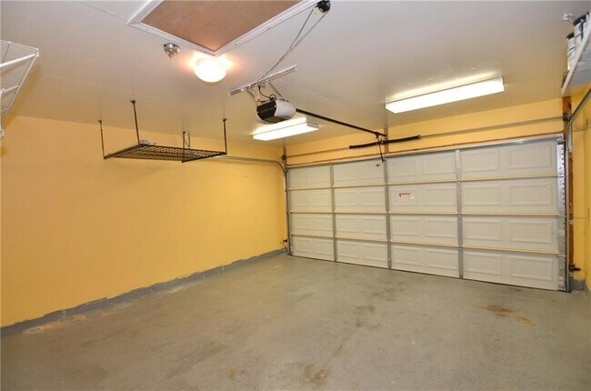 Building Photo - 3609 Ruby Red Dr