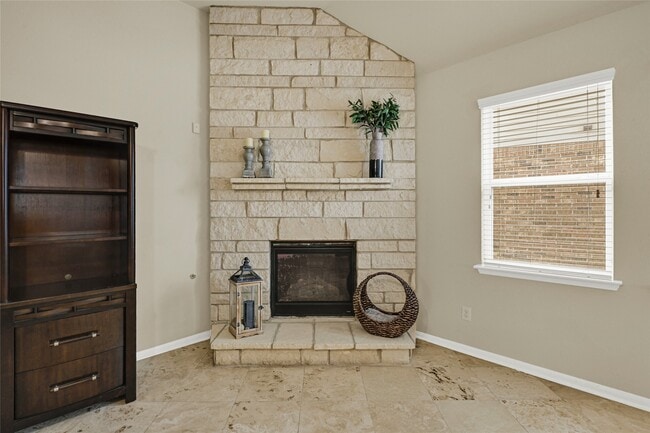 Building Photo - 3914 Prine Ln