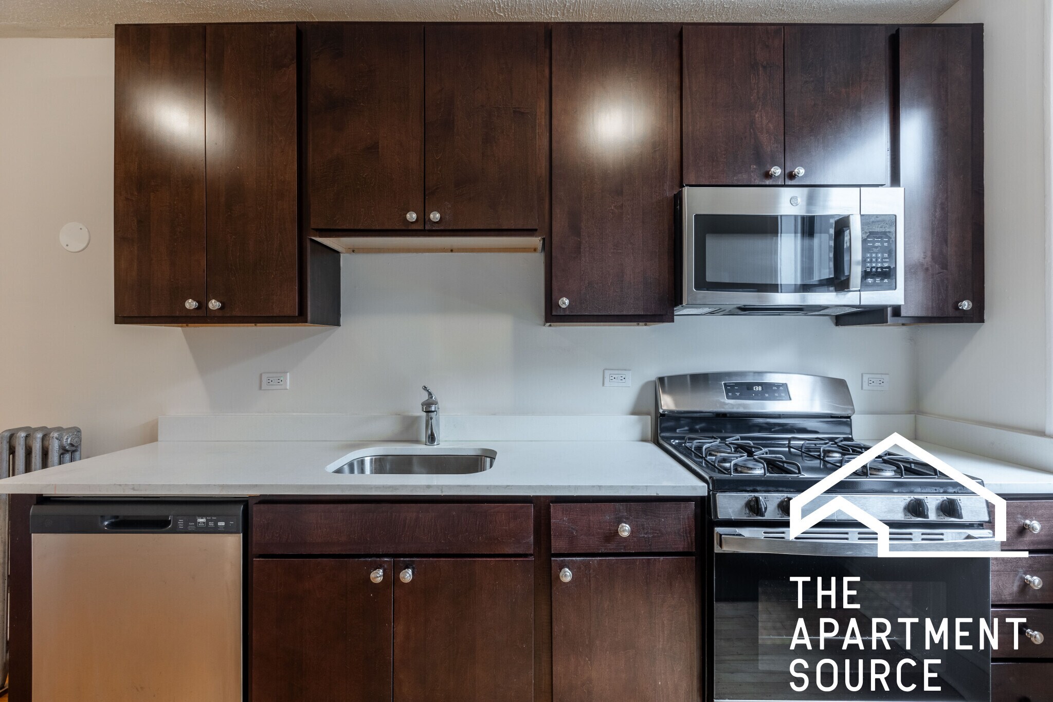 Building Photo - 2333 N Spaulding Ave