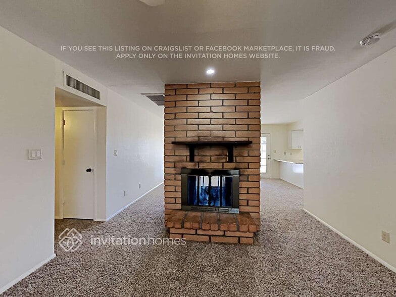 Building Photo - 17845 N 43rd St