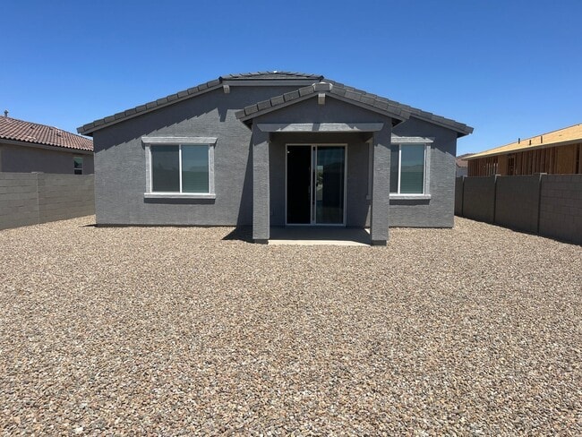 Building Photo - BRAND NEW 3BED/2BATH IN MARICOPA