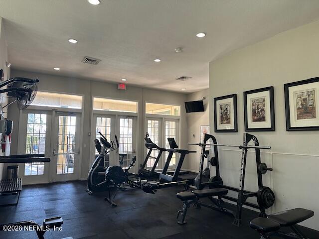 Building Photo - 13703 Richmond Park Dr N