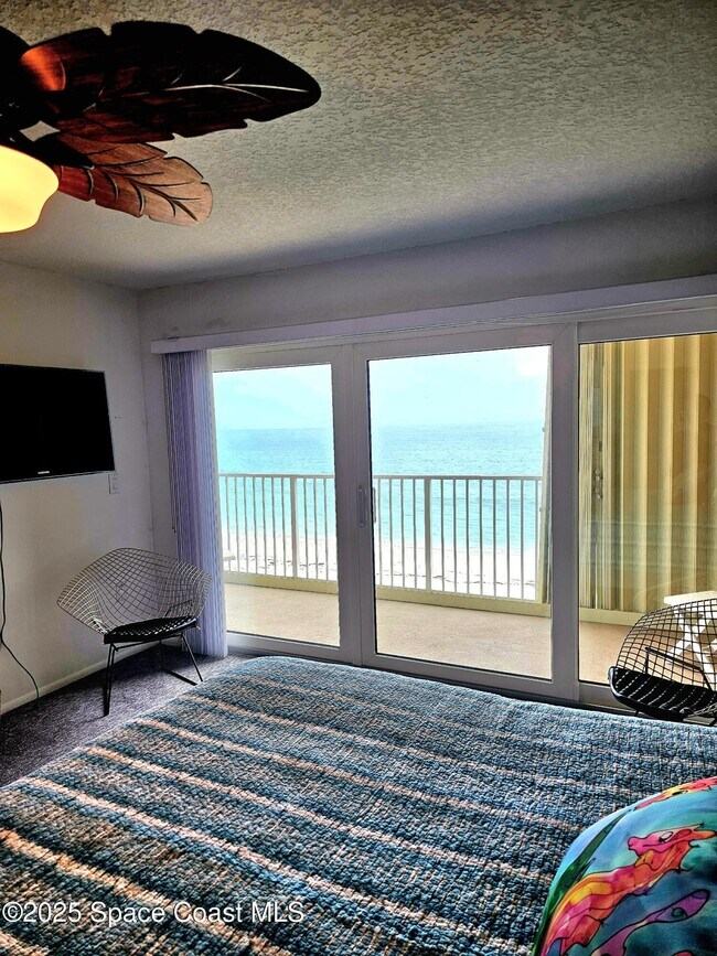 Building Photo - 1095 Jimmy Buffett Mem Hwy