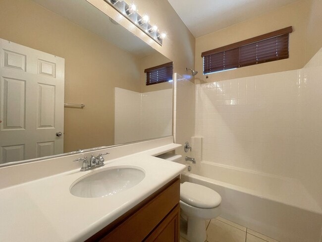 Building Photo - Nice Single-Story 4-Bedroom Home Available in Beaumont!