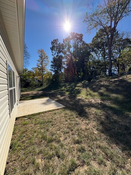 Building Photo - 4737 Heiskell Dr