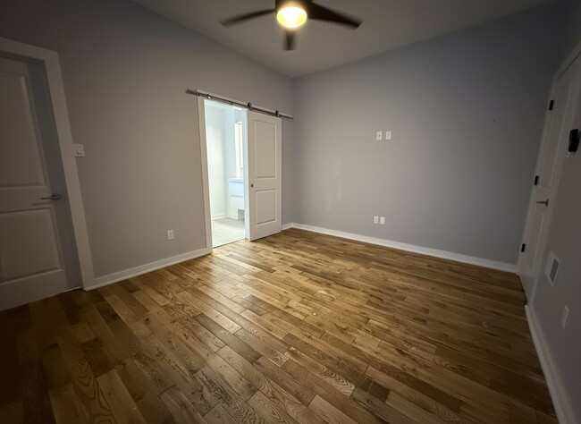 Building Photo - 2529 Grays Ferry Ave