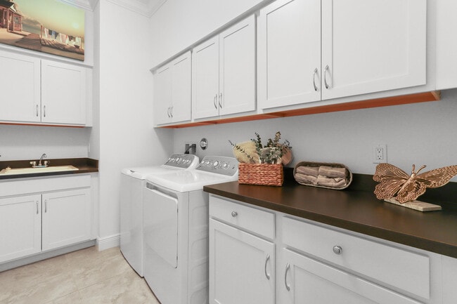 Building Photo - 9282 SW Miracoli Wy