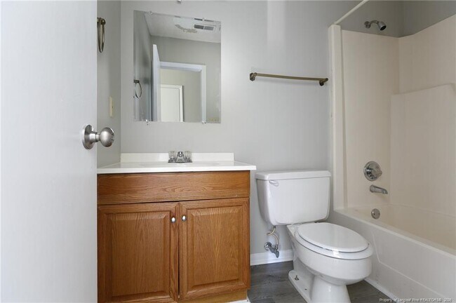 Building Photo - 613 Mosswood Ln