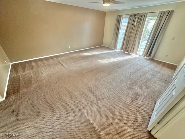 Building Photo - 8240 Tivoli Cove Dr