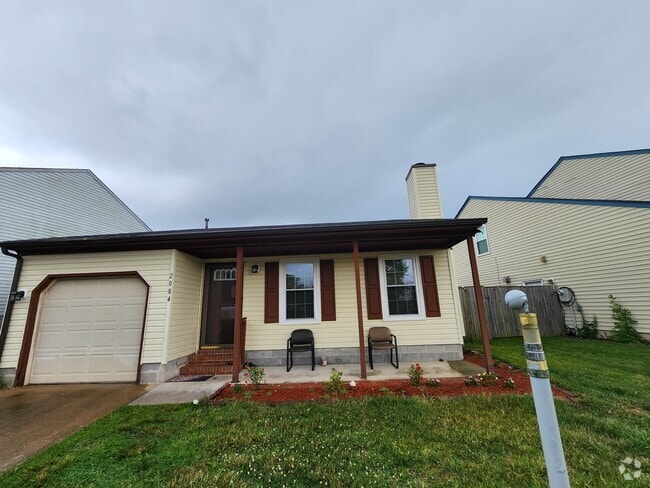 Building Photo - 2084 Rock Lake Loop