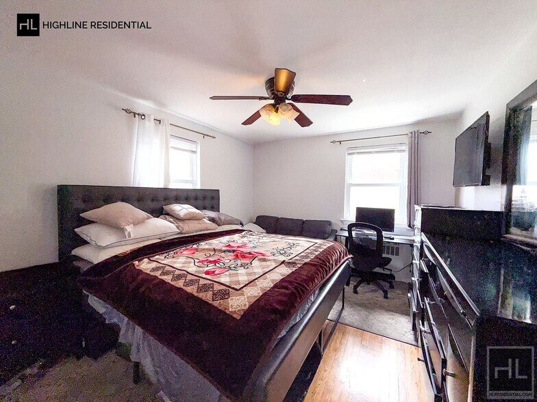 Building Photo - 17-17 Francis Lewis Blvd