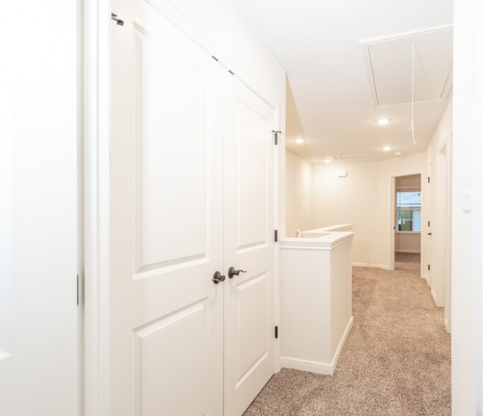 Hallway - 13810 Enzo Gate