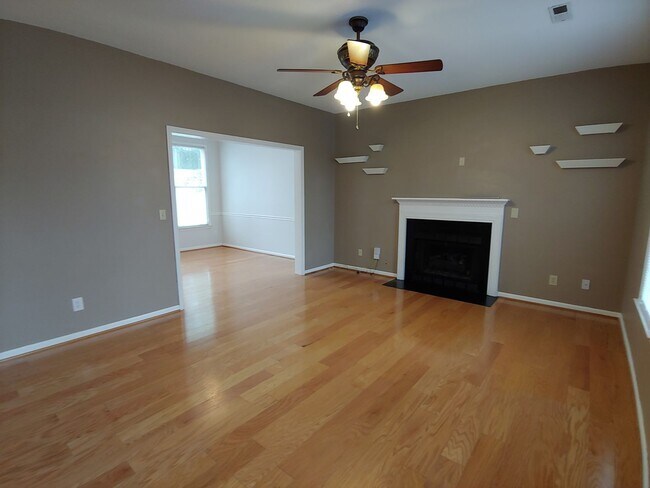 Building Photo - 3310 Mill Spring Ct