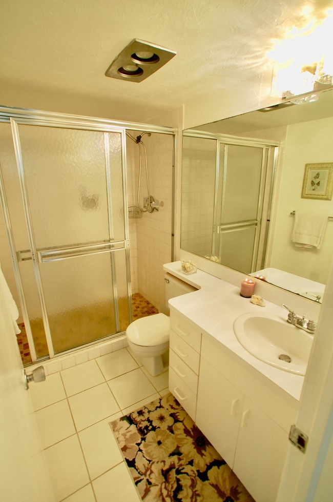 Building Photo - 3575 S Ocean Blvd