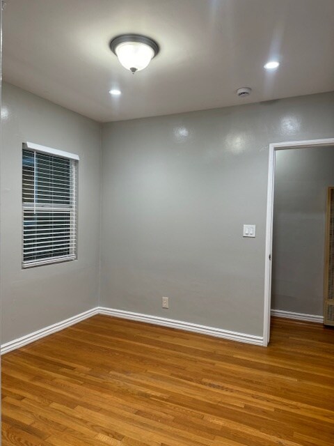 Building Photo - 15312 Ermanita Ave