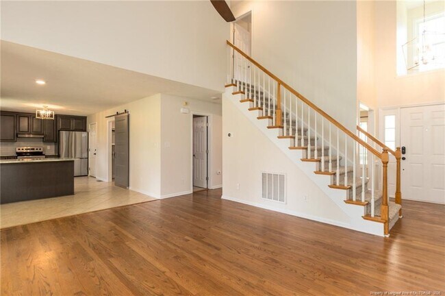 Building Photo - 114 Terrier Way