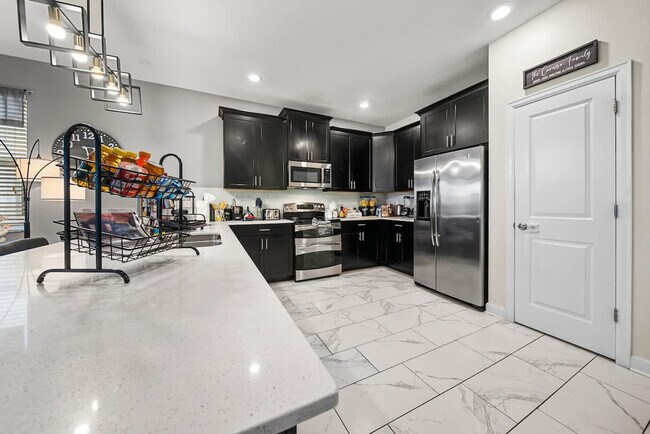 Building Photo - 1605 Maidstone Ct