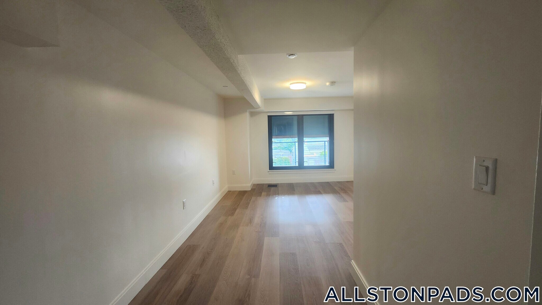 Building Photo - 1079 Commonwealth Ave