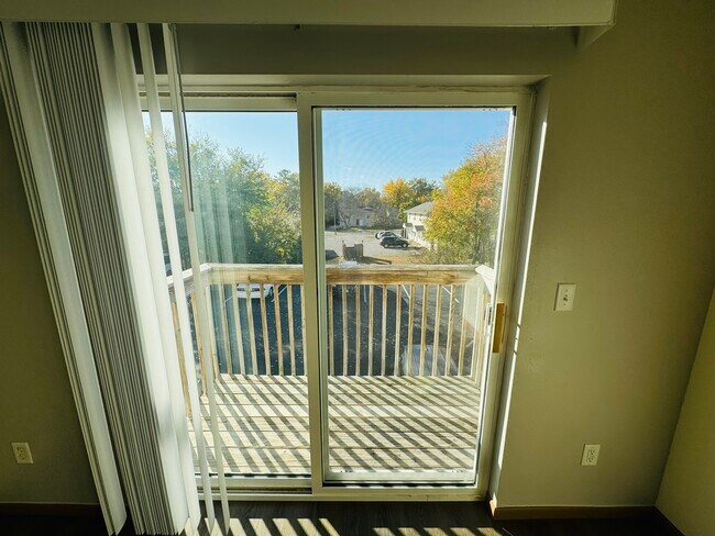 Building Photo - 245 Beaver Kreek Center