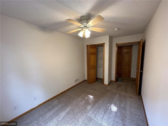 Building Photo - 1271 Pinewood Trail