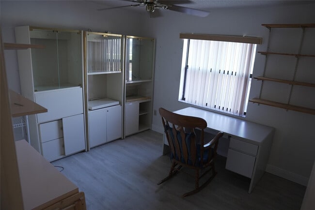 Building Photo - 11641 SW 50th St