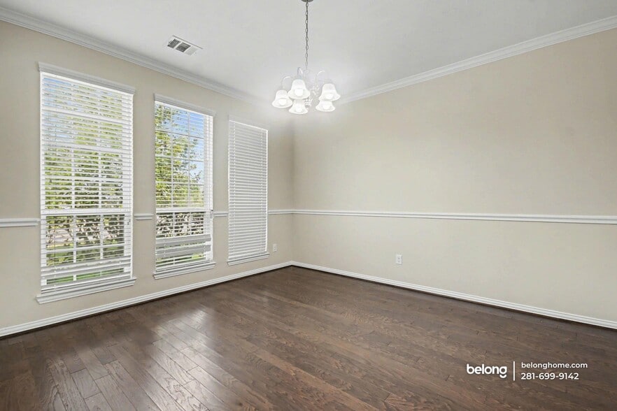 Building Photo - 1818 Luminous Waters Ln