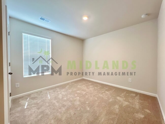 Building Photo - 142 Parkwood Ct