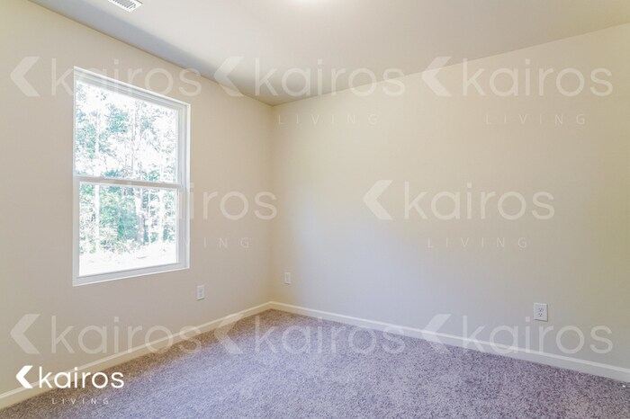 Building Photo - 3919 Miller Dr