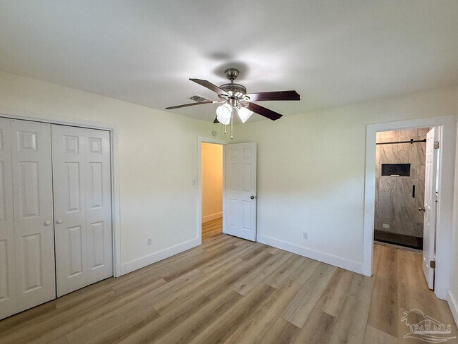 Building Photo - 1501 Croquet Dr
