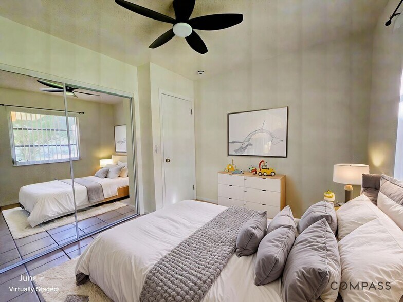 Building Photo - 3530 S 55th Ave