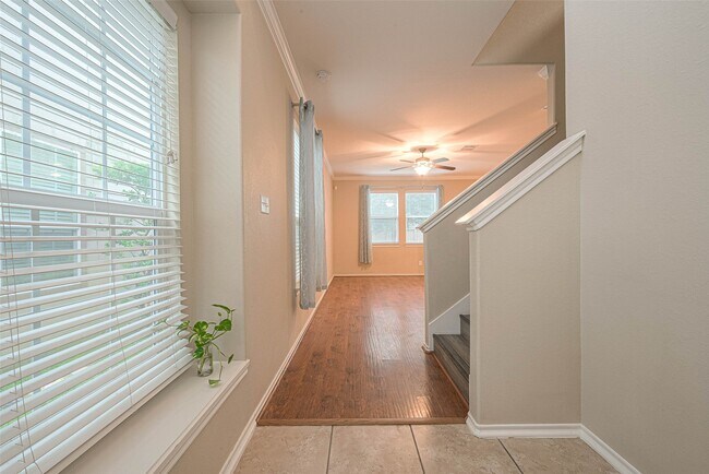 Building Photo - 24630 Folkstone Cir