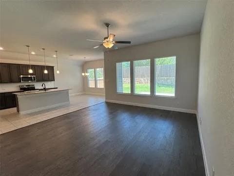 Building Photo - 1433 Eagle Nest Dr