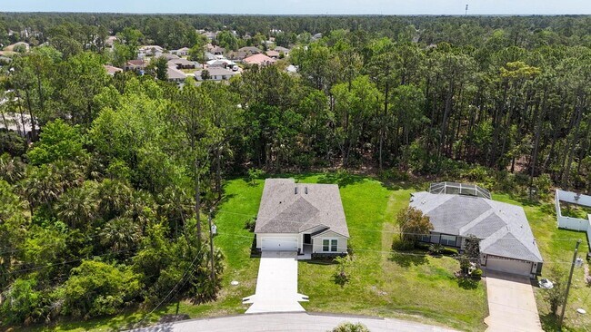 Building Photo - 46 Poplar Dr