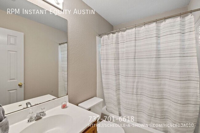 Building Photo - 445 Grey Feather Ct