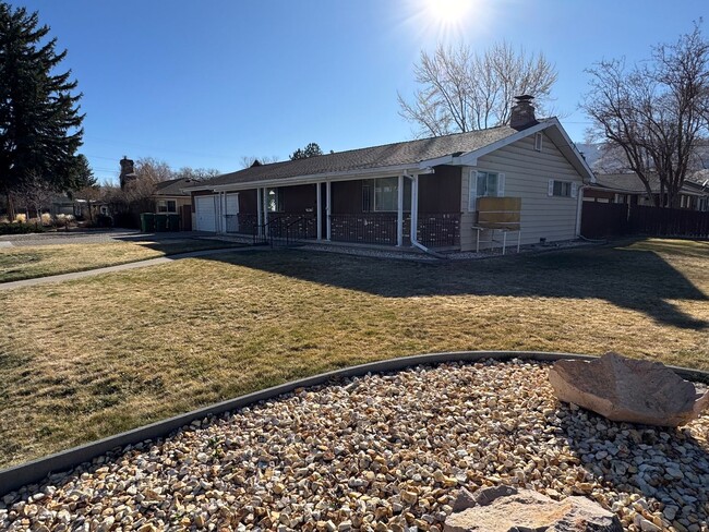 Building Photo - Single Family Home - Carson City, NV
