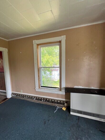 Building Photo - 137 West St