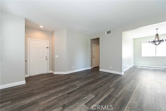 Building Photo - 33117 Eagle Point Dr