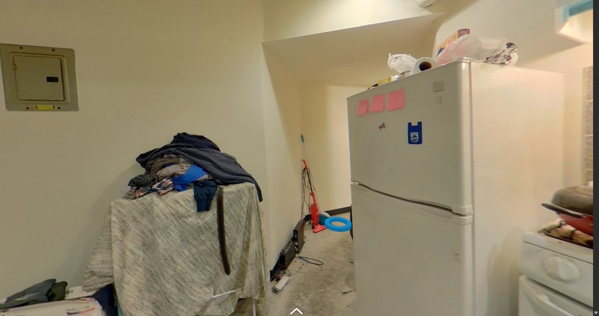 Building Photo - 142 Hemenway St