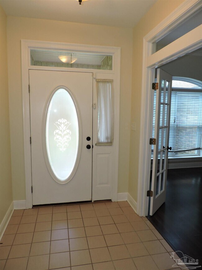 Building Photo - 5016 Challenger Way