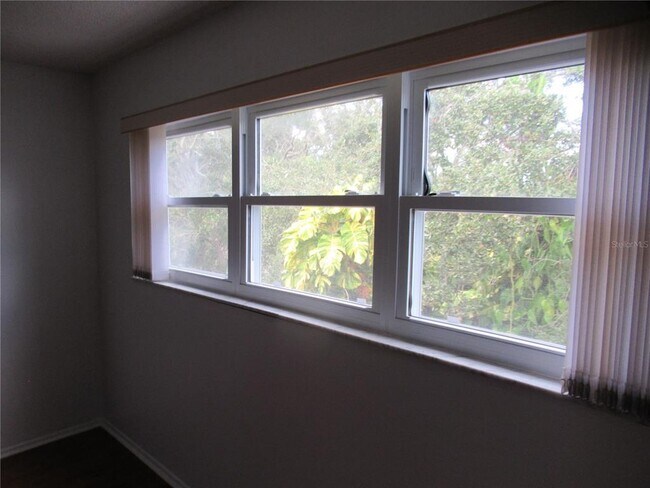 Building Photo - 2286 Norwegian Dr