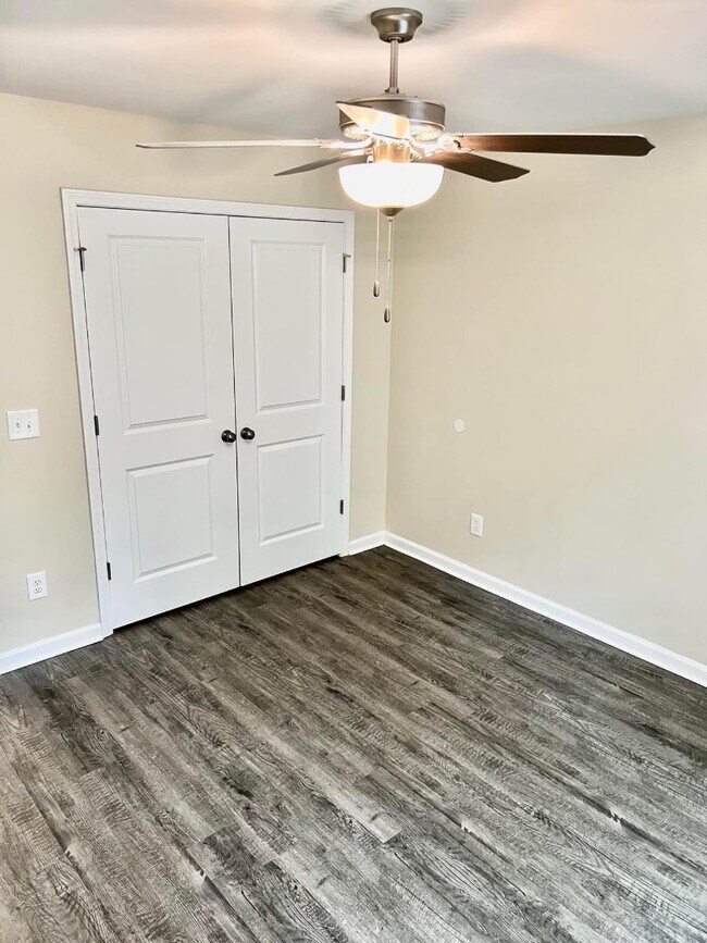 Building Photo - 1452 Murrill Hill Rd