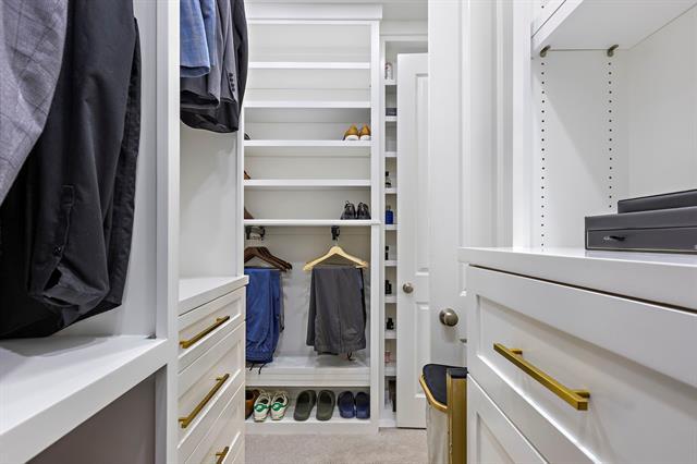 Building Photo - 2116 Randas Wy