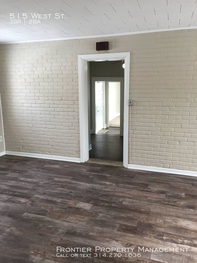 Building Photo - 3 bedroom in Boonville MO 65233