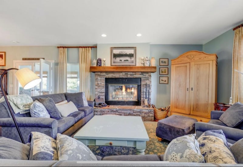 Building Photo - 2088 Mother Grundy Truck Trail