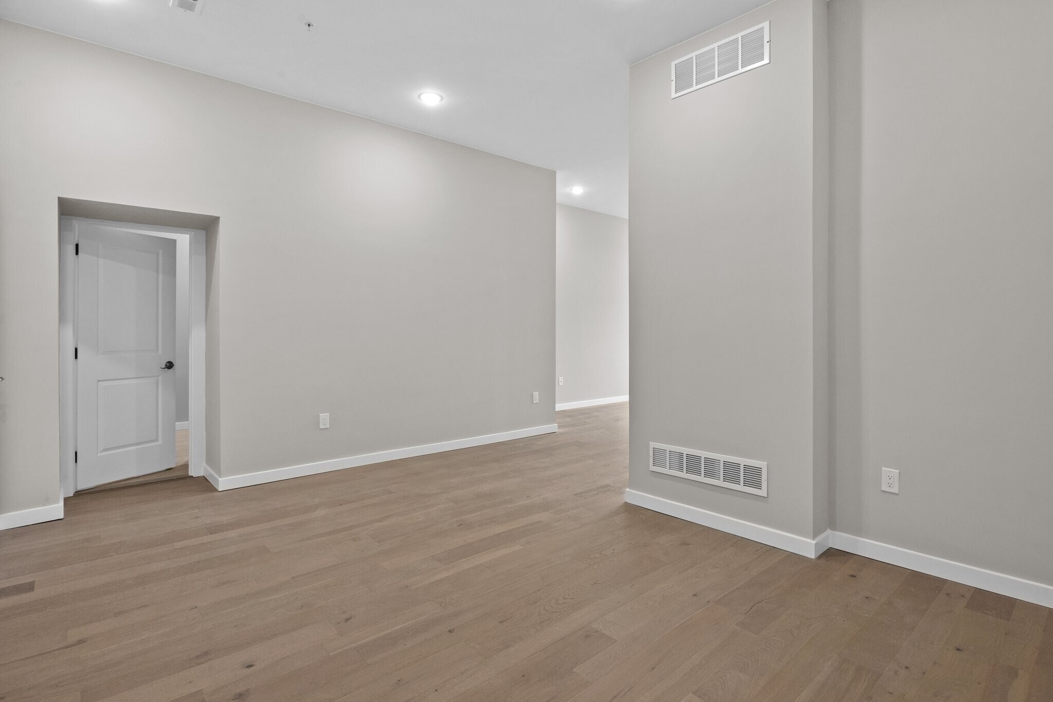 Building Photo - 418 Jefferson Ave