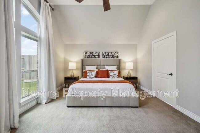 Building Photo - 2423 Rosillos Peak Dr