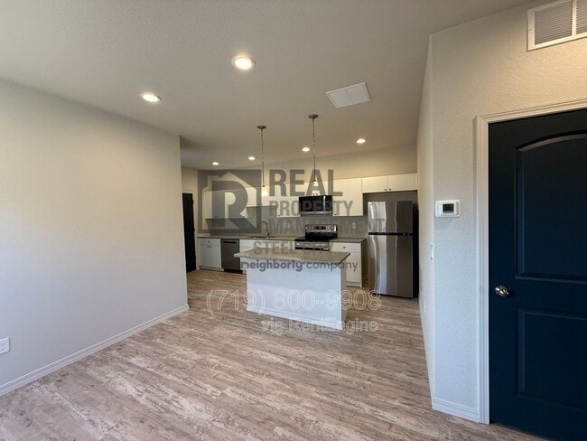 Building Photo - 280 W Harmony Dr