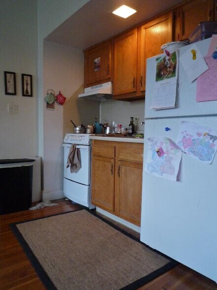 Building Photo - 33 Lancaster Terrace