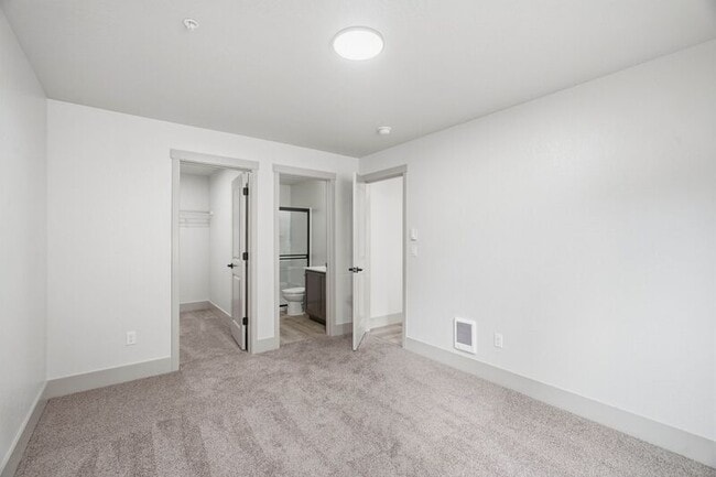 Building Photo - 1816 N 15th St